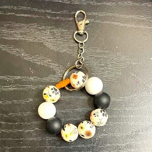 Floral Beaded Keychain Bracelet